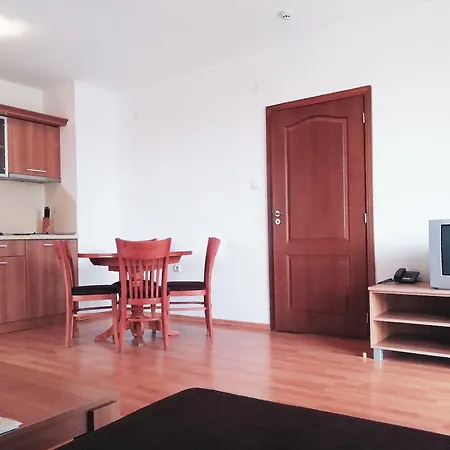 Hotel apartamentowy Efir Słoneczny Brzeg