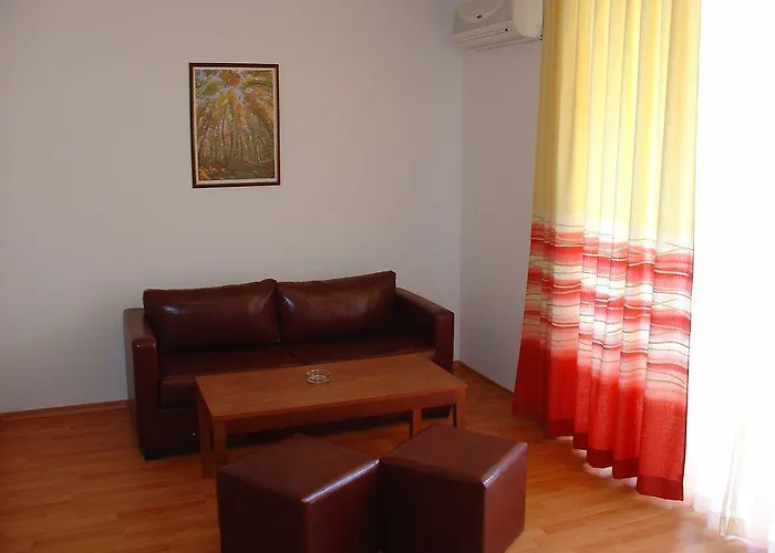 Hotel de apartamente Efir *