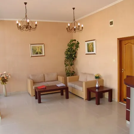 Efir Σάνι Μπιτς