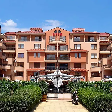 Aparthotel Efir *
