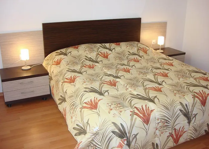 Lejlighedshotel Efir *