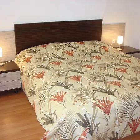 Apartmanhotel Efir *