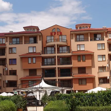 Apartmanhotel Efir *